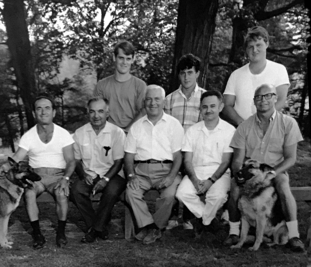 This image has an empty alt attribute; its file name is corrected.jpg